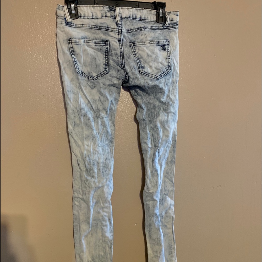 V.I.P. Jeans - Picture 3 of 3